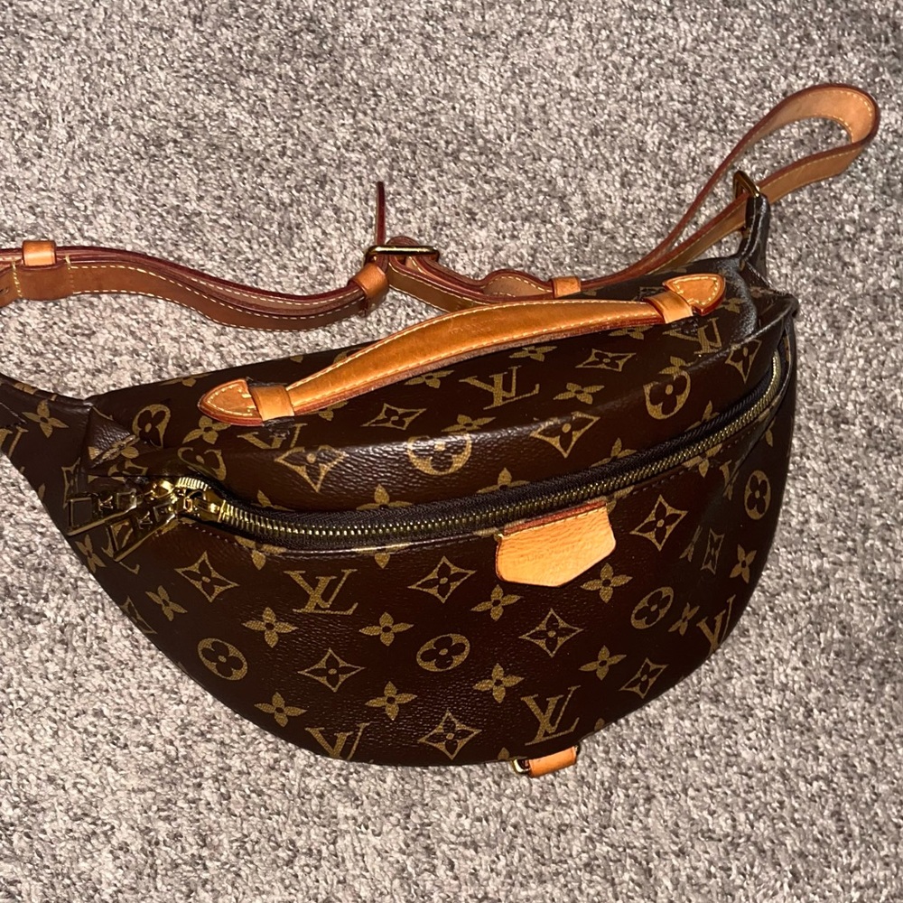 Authentic Louis Vuitton Monogram Bumbag